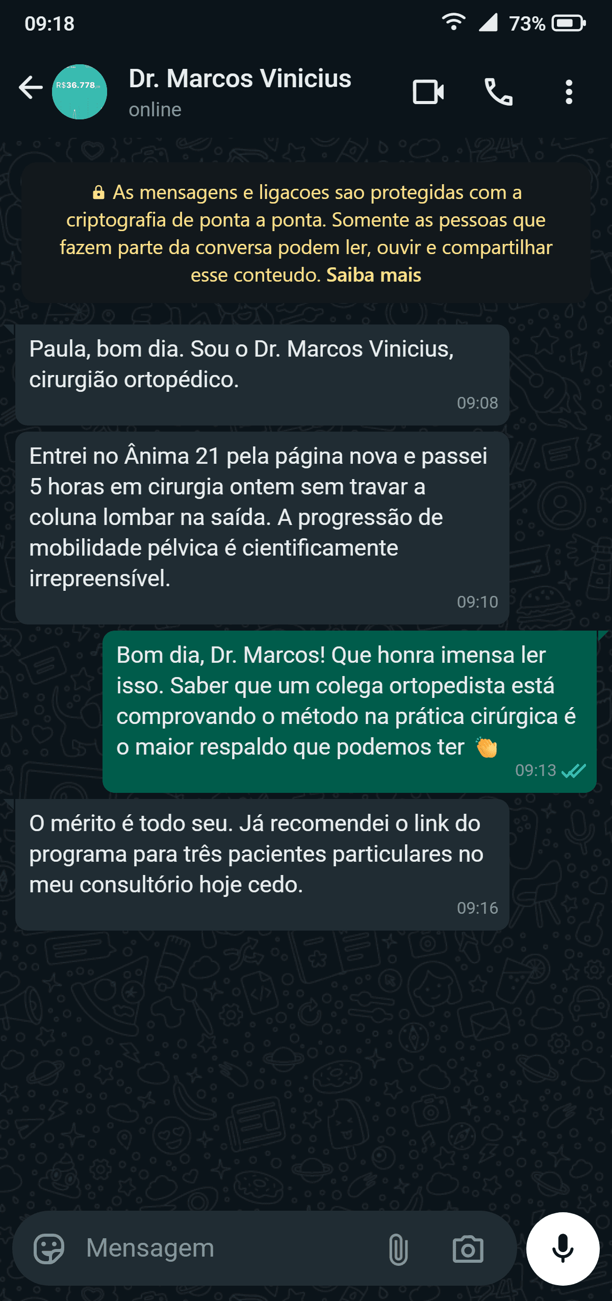 Registro real de mensagem no WhatsApp do cirurgião ortopédico Dr. Marcos Vinicius atestando a eficácia clínica do protocolo